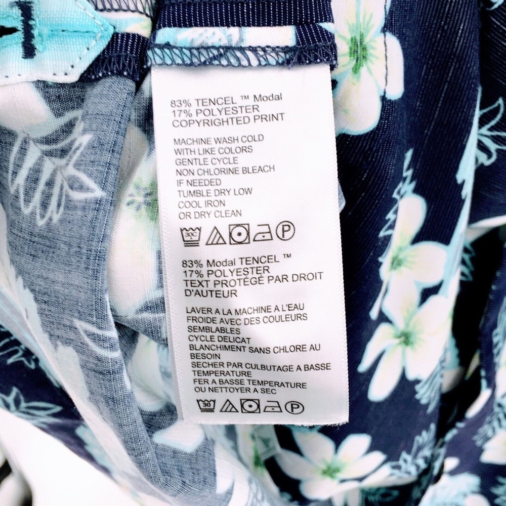 Tommy Bahama Mens Camp Shirt Blue Coconut Point Surf Shack Floral Sz XL - Picture 10 of 10